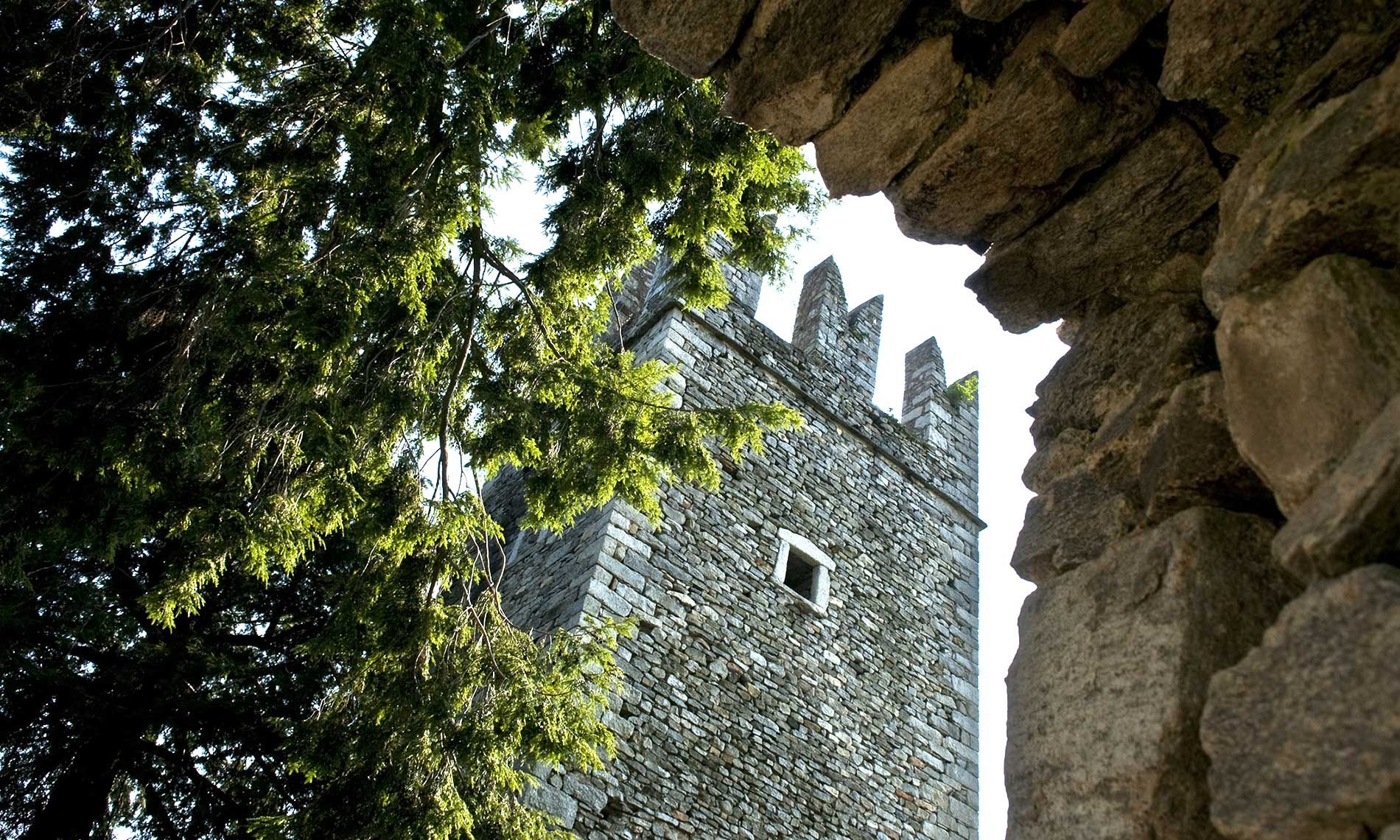 Torre Viscontea a Massino Visconti